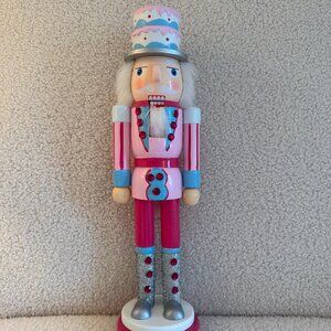 Northlight 14" Cake King Nutcracker Christmas Figure